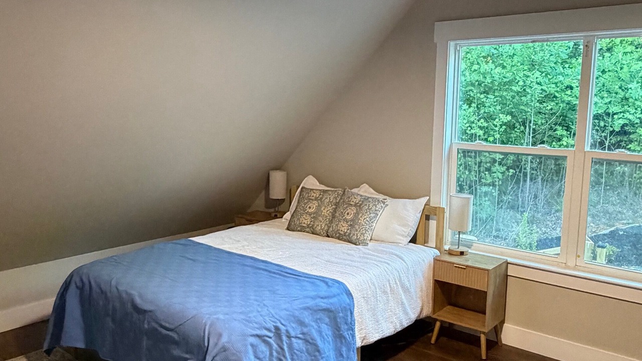 Photo of Bedroom in West Union