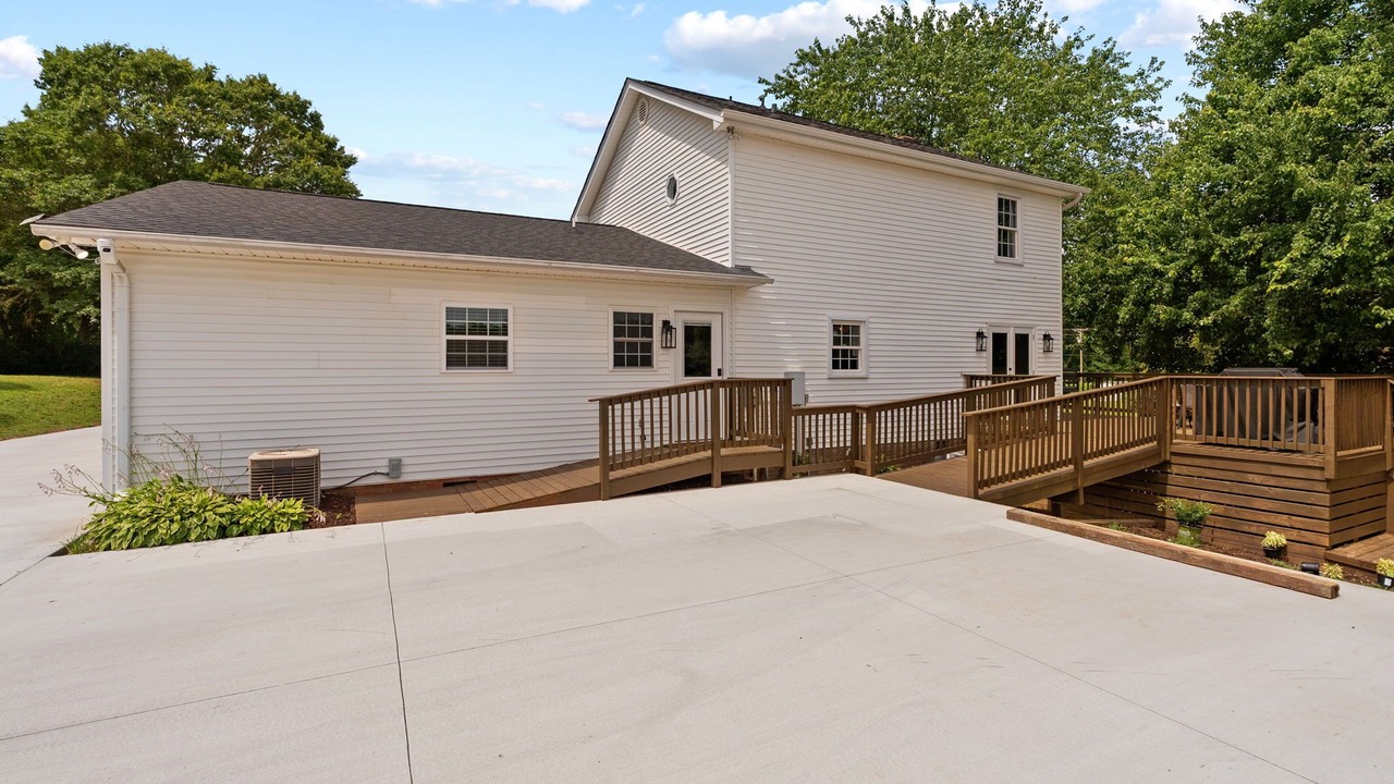 Photo of Outdoor in Greer
