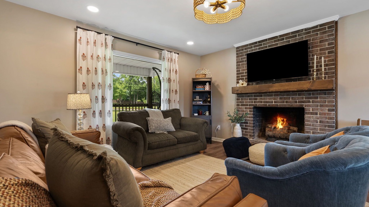 Photo of Livingroom in Greer