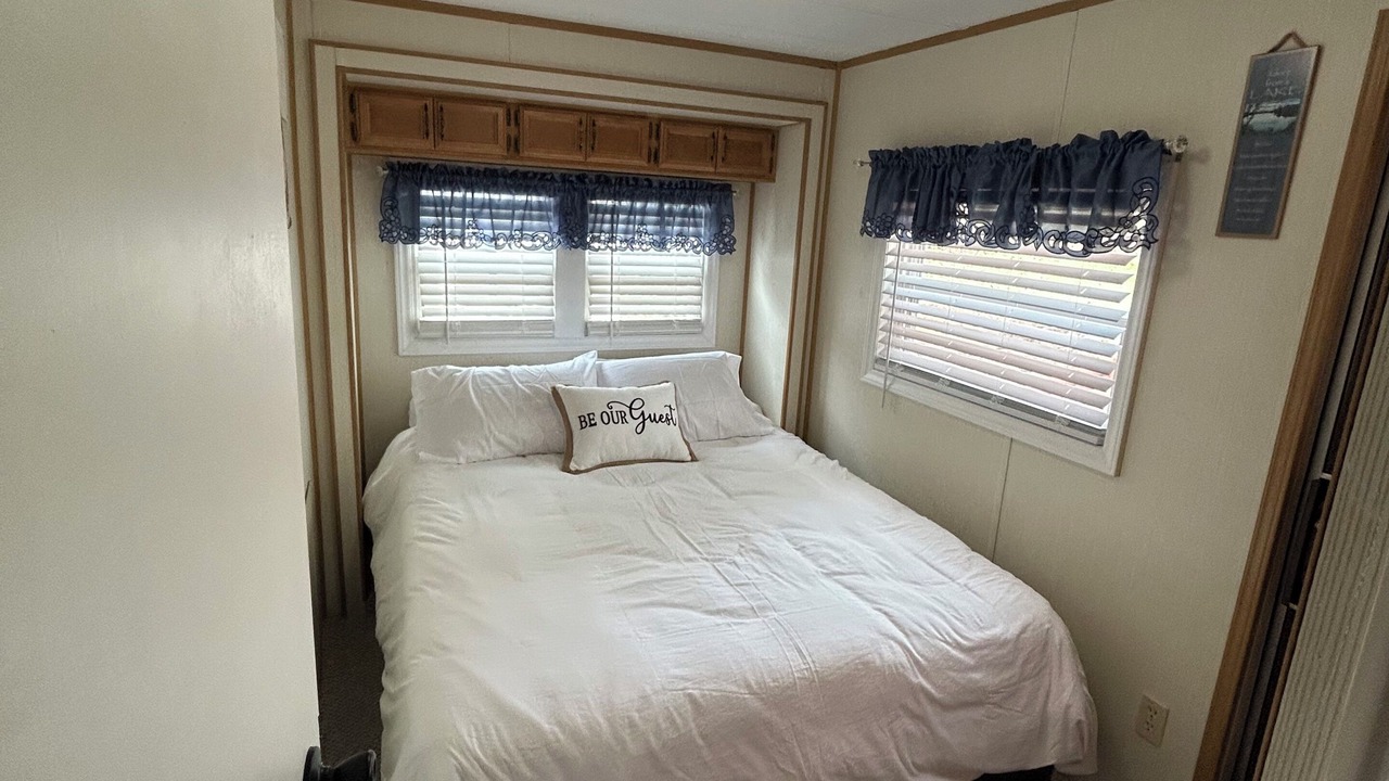 Photo of Bedroom in New London