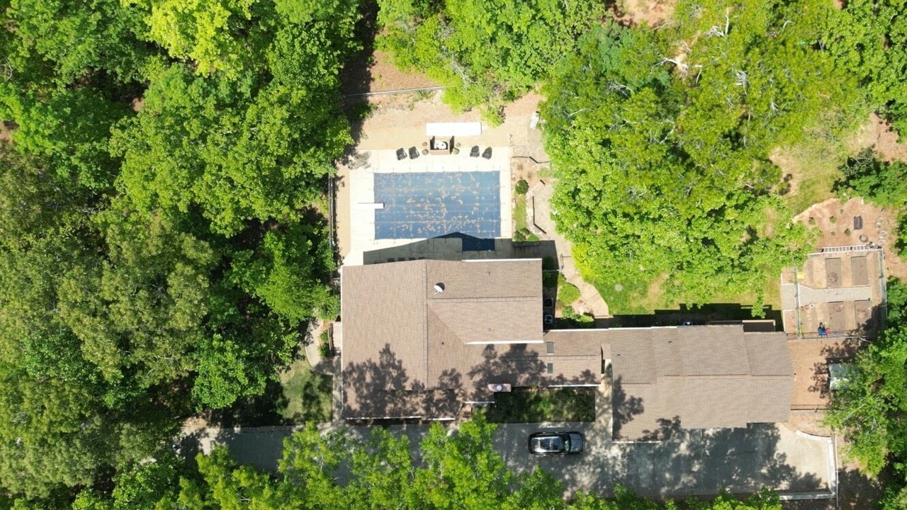 Photo of Outdoor in Central