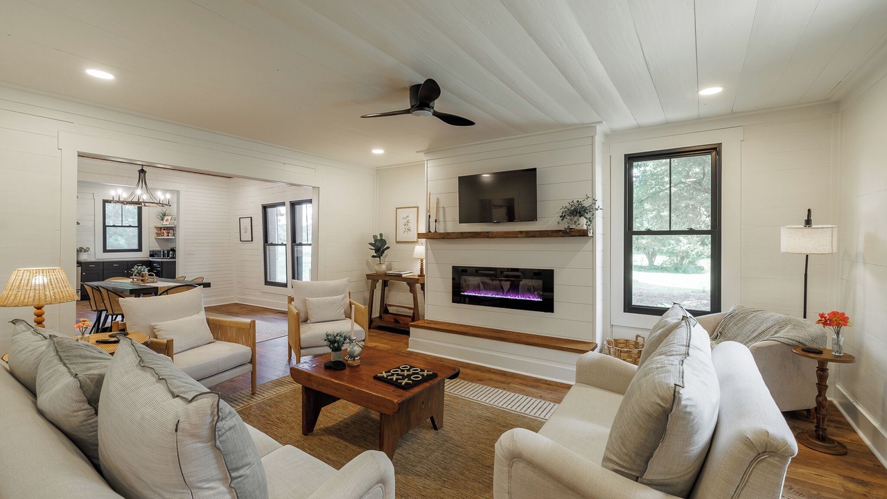 Photo of Livingroom in Watkinsville