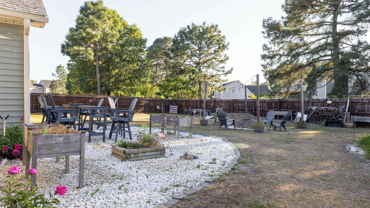 Photo of Outdoor in Olivia