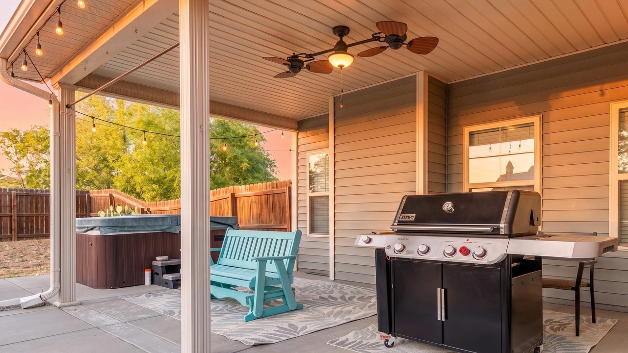 Photo of Patio Balcony in Olivia
