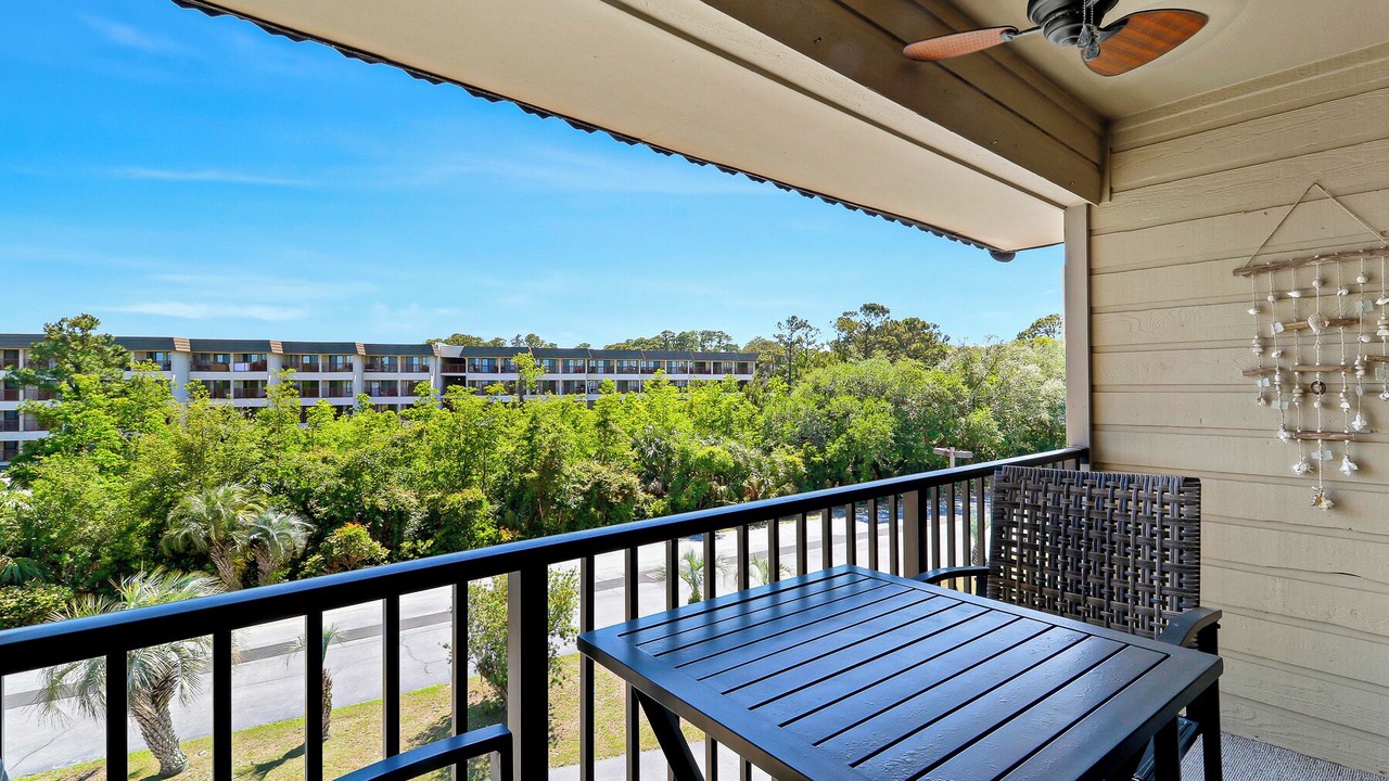 Photo of Outdoor in Folly Field