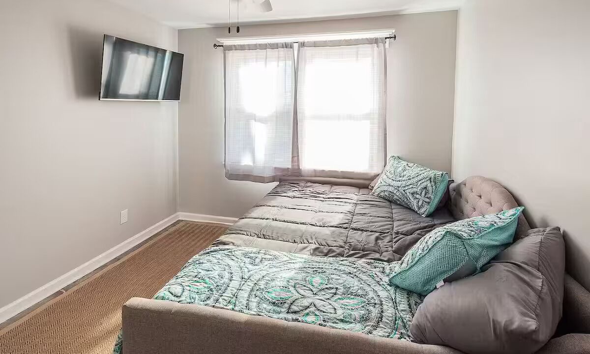 Photo of Bedroom in Central
