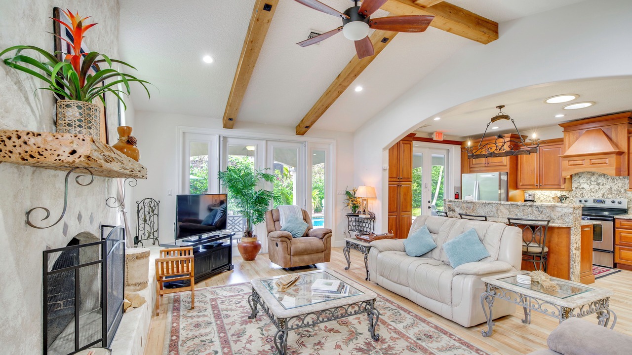 Photo of Bedroom in Indian River Shores