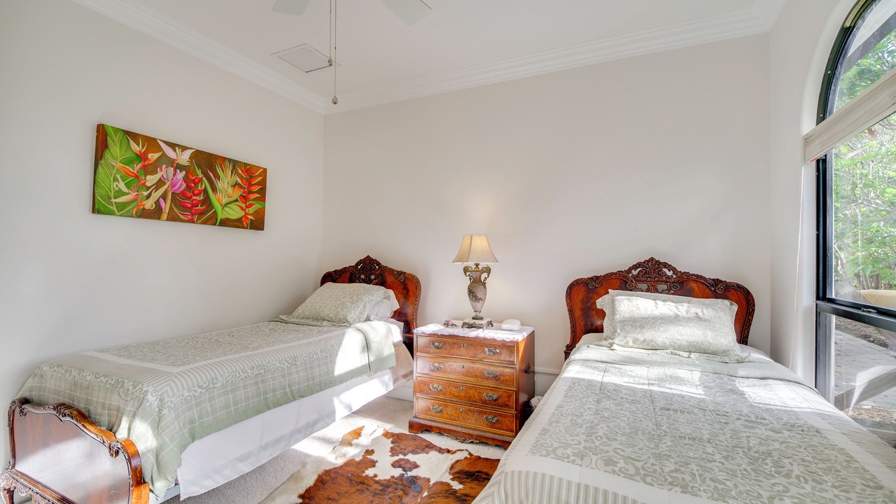 Photo of Bedroom in Indian River Shores
