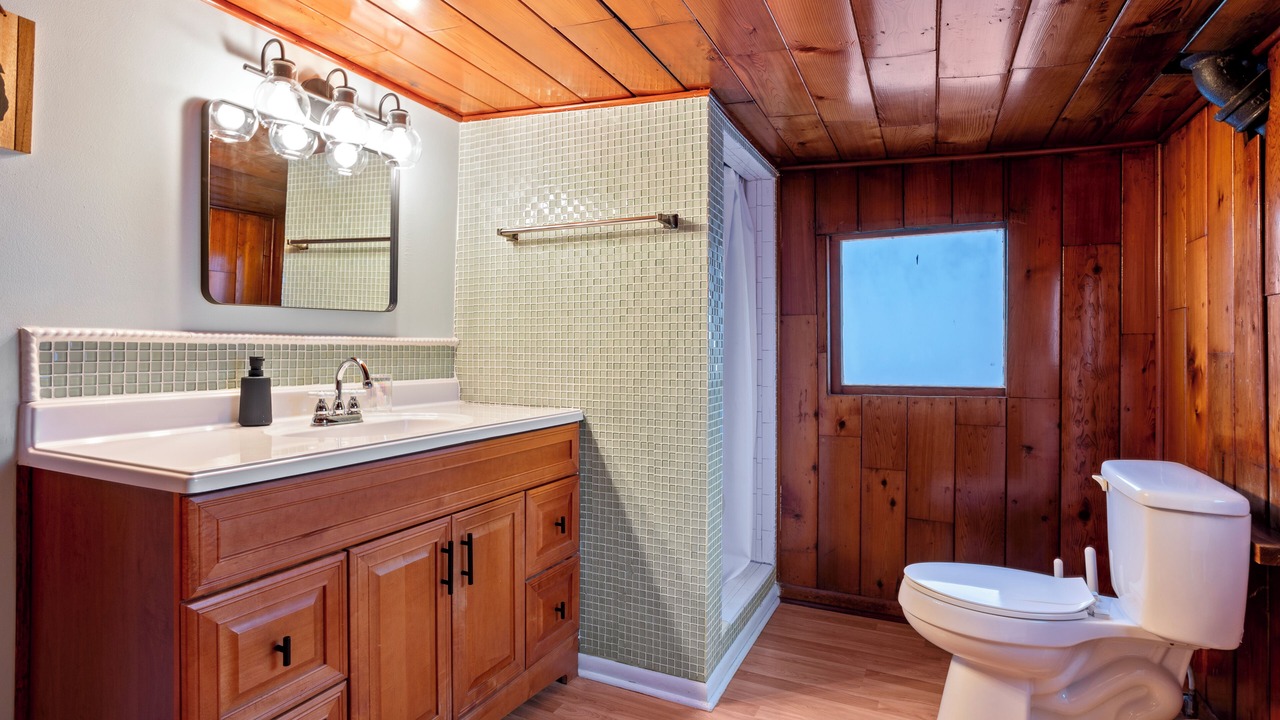 Photo of Bathroom in Fedhaven