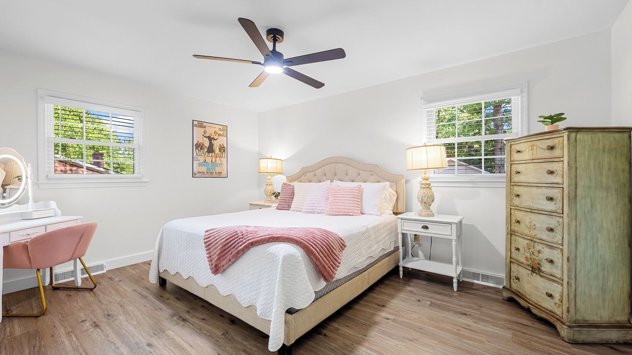 Photo of Bedroom in Simpsonville