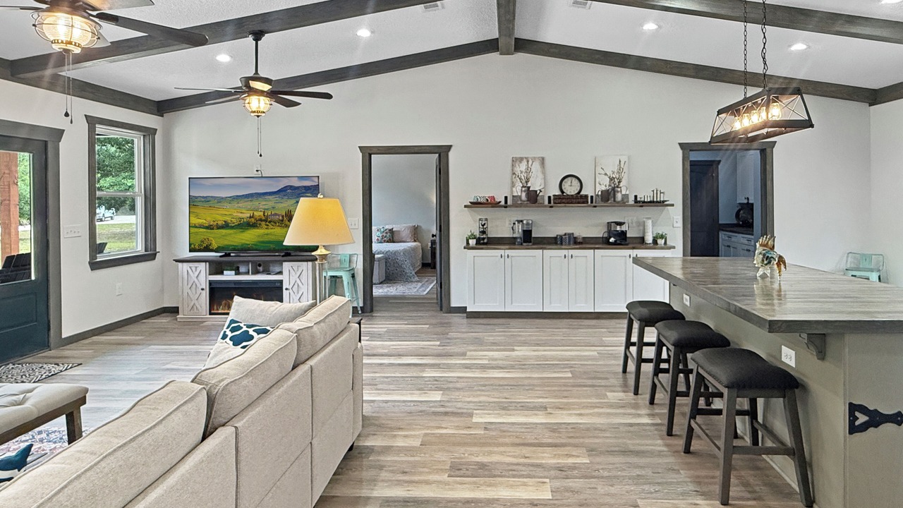Photo of Livingroom in Nahunta