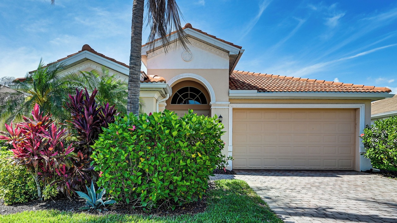 Photo of Outdoor in Naples