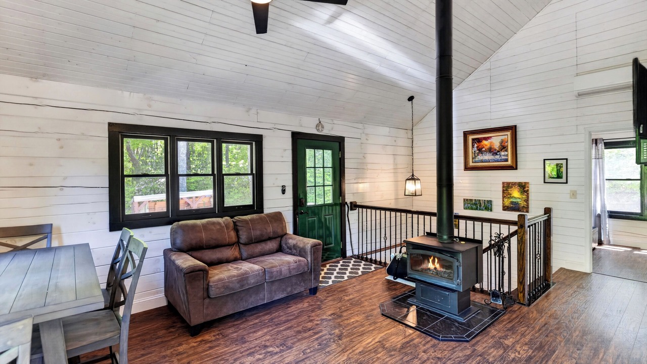 Photo of Others in Lake Toxaway