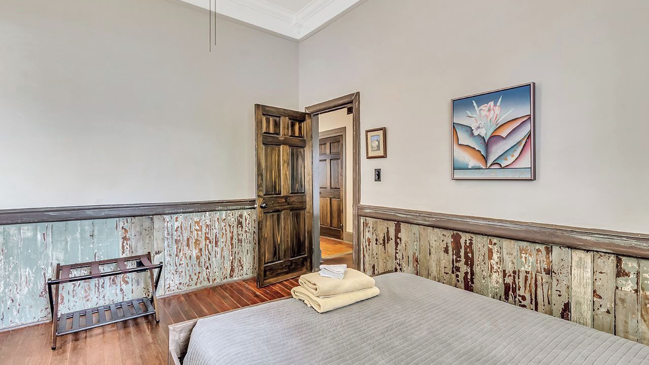Photo of Bedroom in Savannah Victorian District