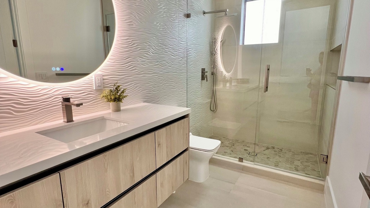 Photo of Bathroom in Tarpon River