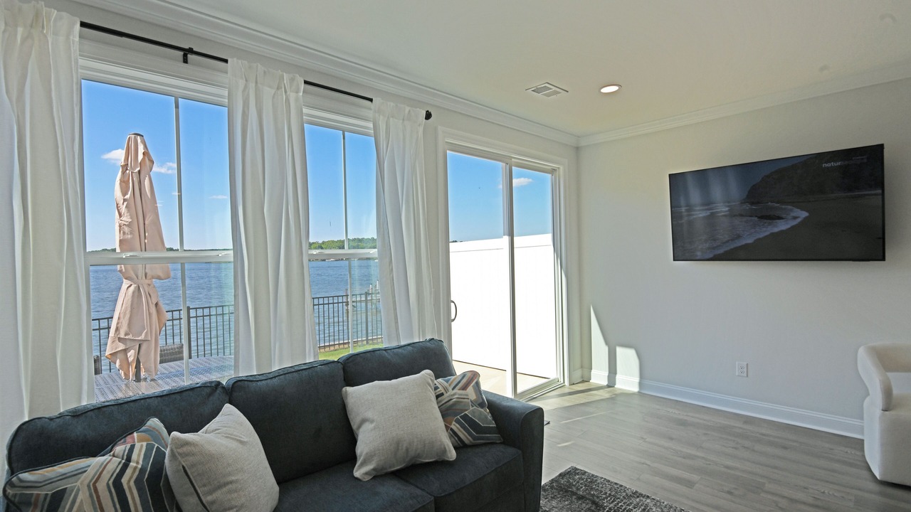 Photo of Livingroom in Greenwood