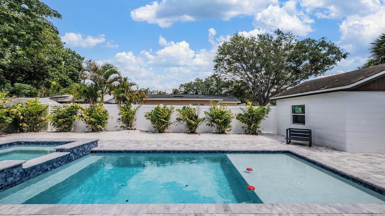 Photo of Outdoor in Sun Bay South