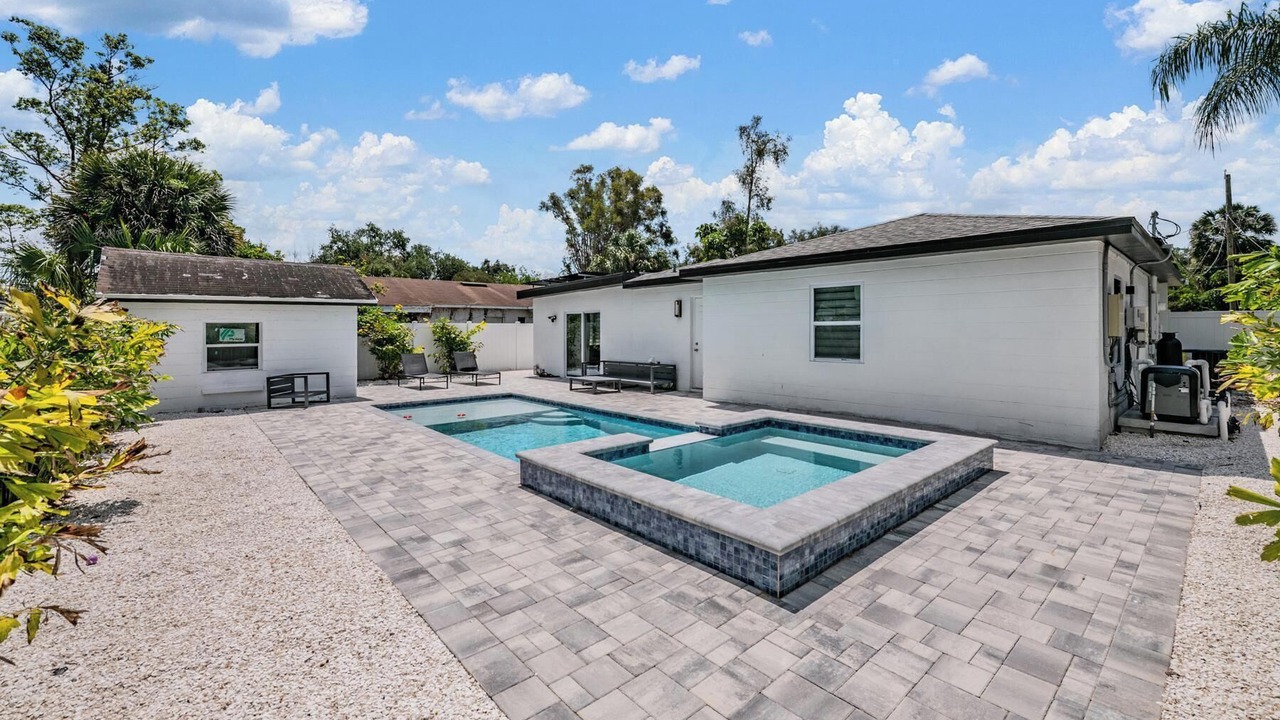 Photo of Outdoor in Sun Bay South