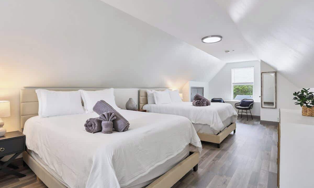 Photo of Bedroom in Thunderbolt