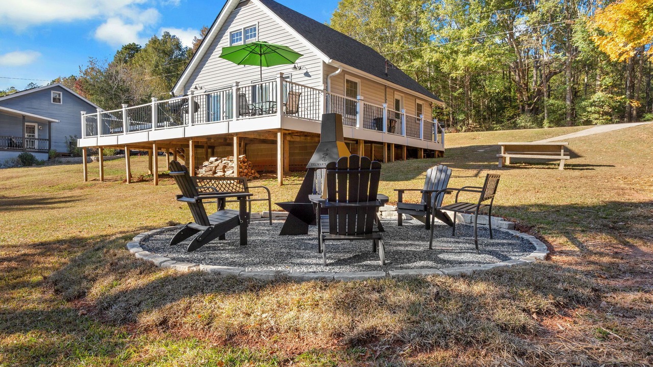 Photo of Outdoor in Townville