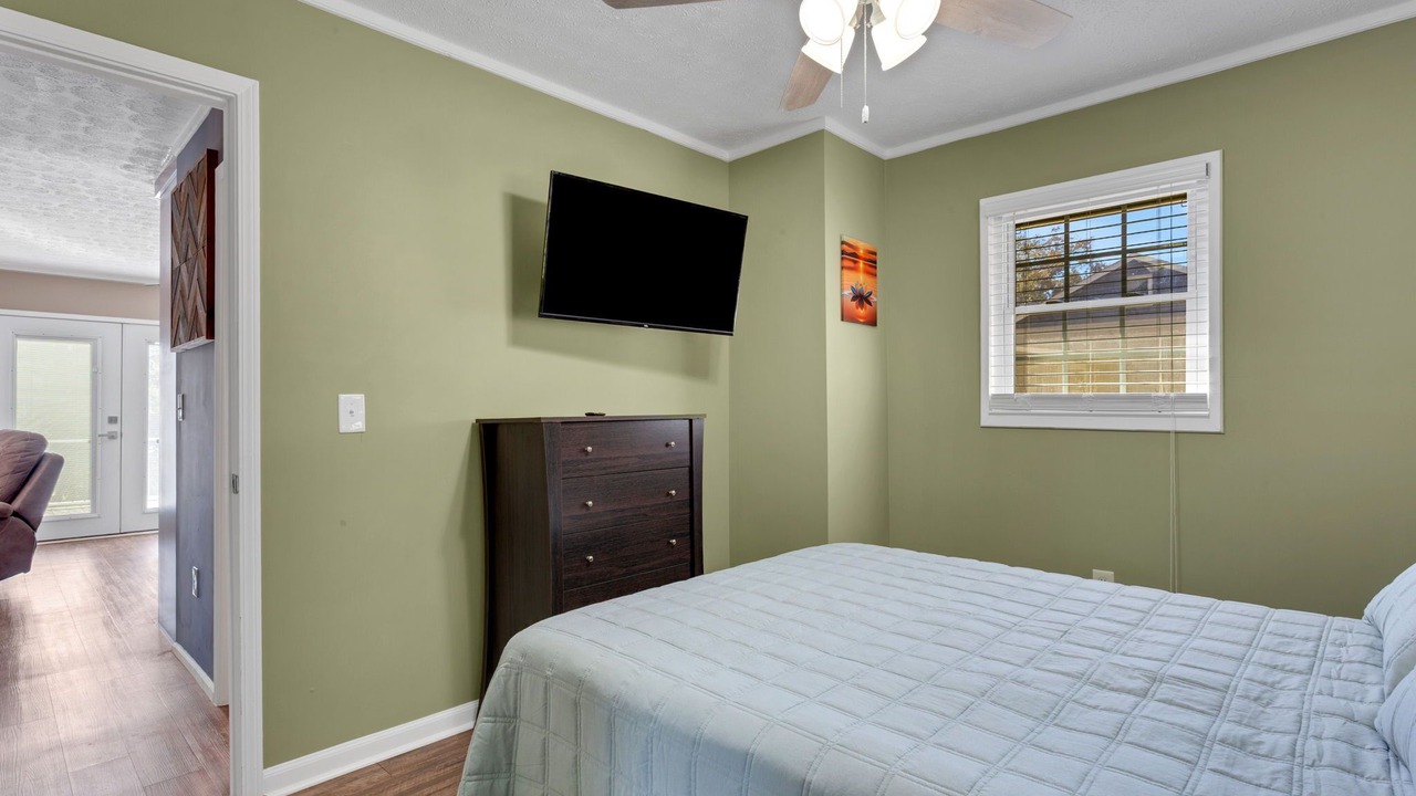 Photo of Bedroom in Townville