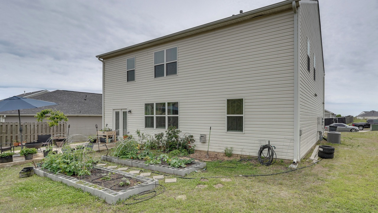 Photo of Outdoor in Graniteville