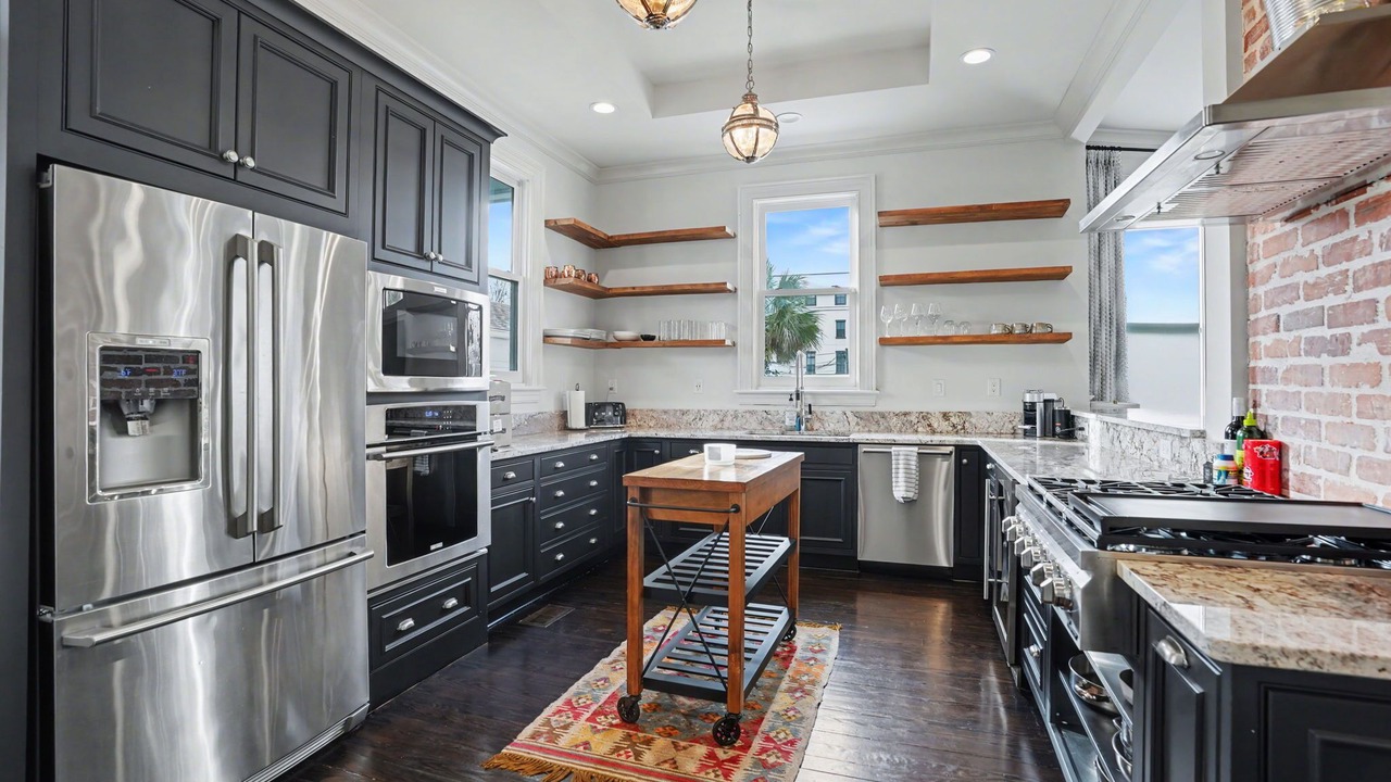 Photo of Kitchen in Metropolitan