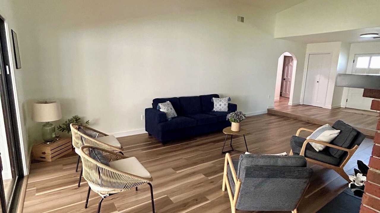 Photo of Livingroom in St. Cloud