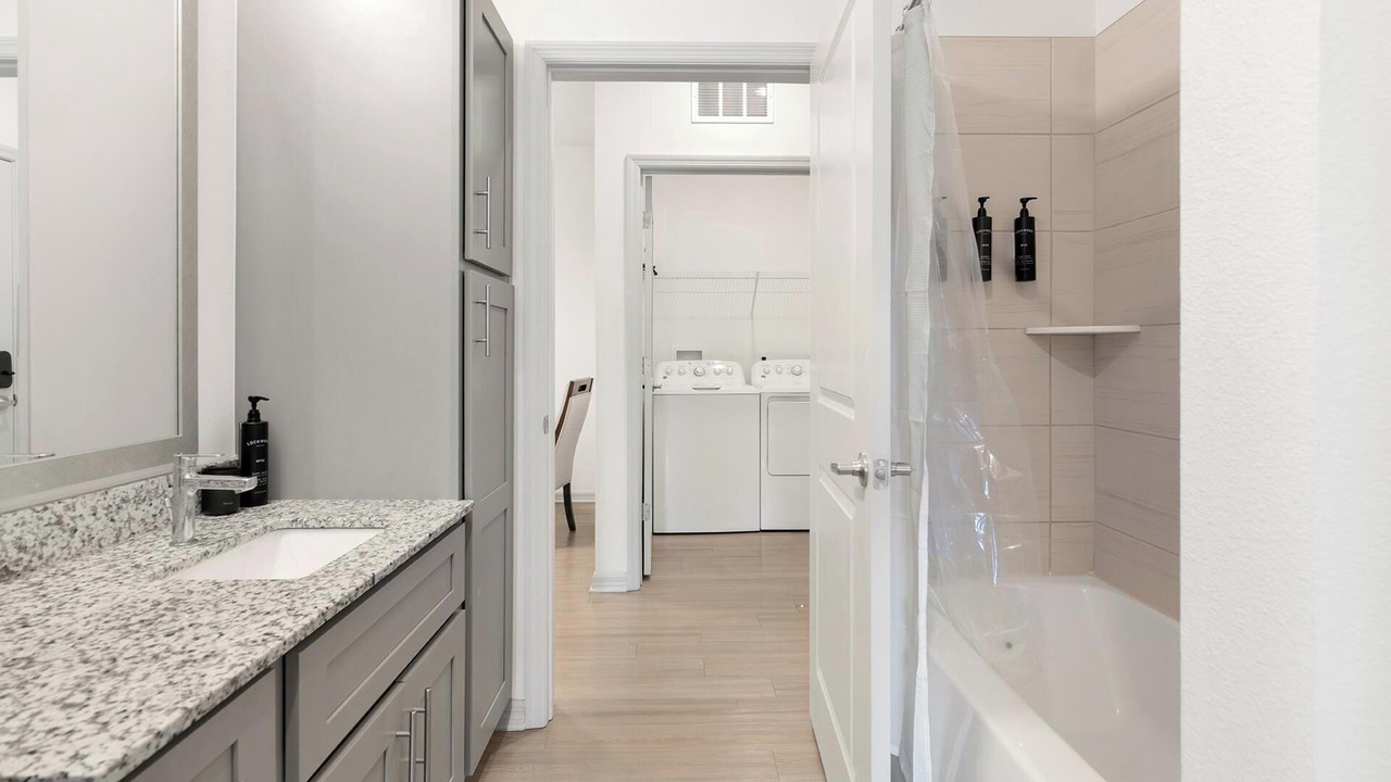 Photo of Bathroom in Lake Wales