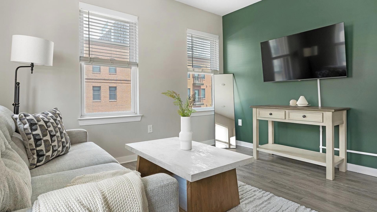 Photo of Livingroom in Yamacraw Village