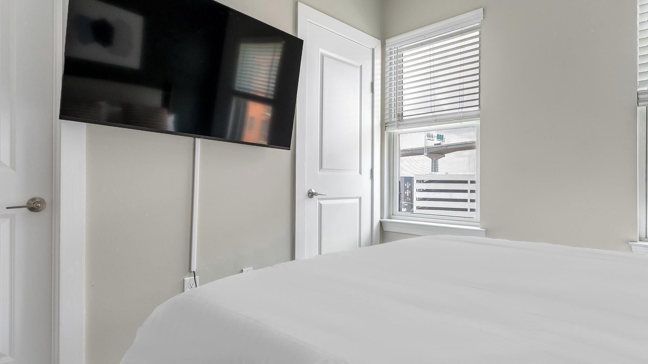 Photo of Bedroom in Yamacraw Village