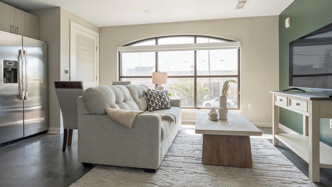 Photo of Livingroom in Yamacraw Village