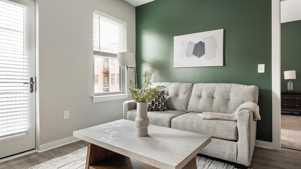 Photo of Livingroom in Yamacraw Village
