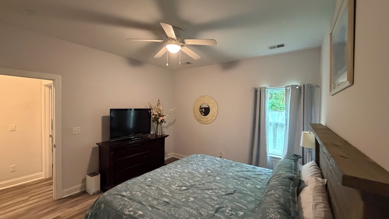 Photo of Bedroom in Summerville