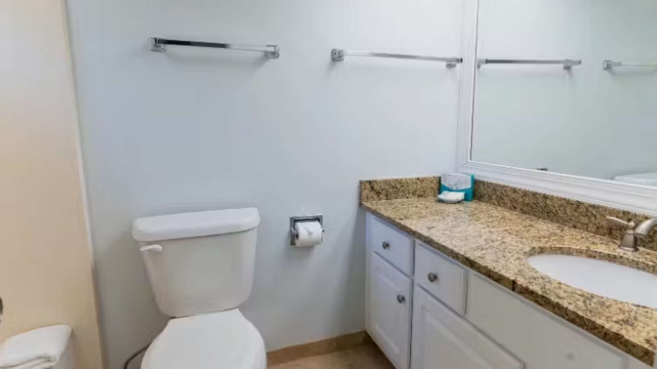 Photo of Bathroom in Palmetto Dunes