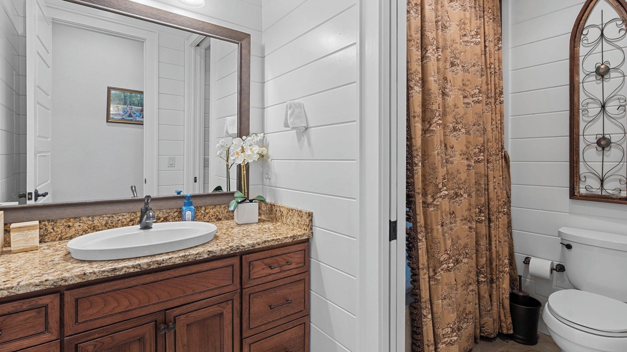 Photo of Bathroom in Glenville