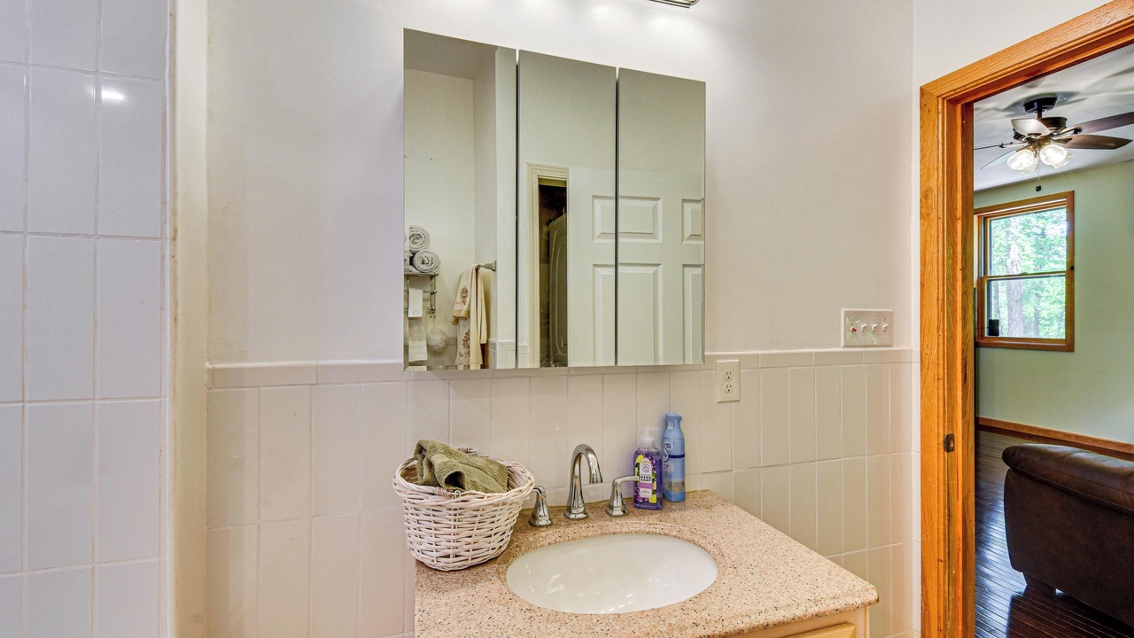 Photo of Bathroom in Seneca
