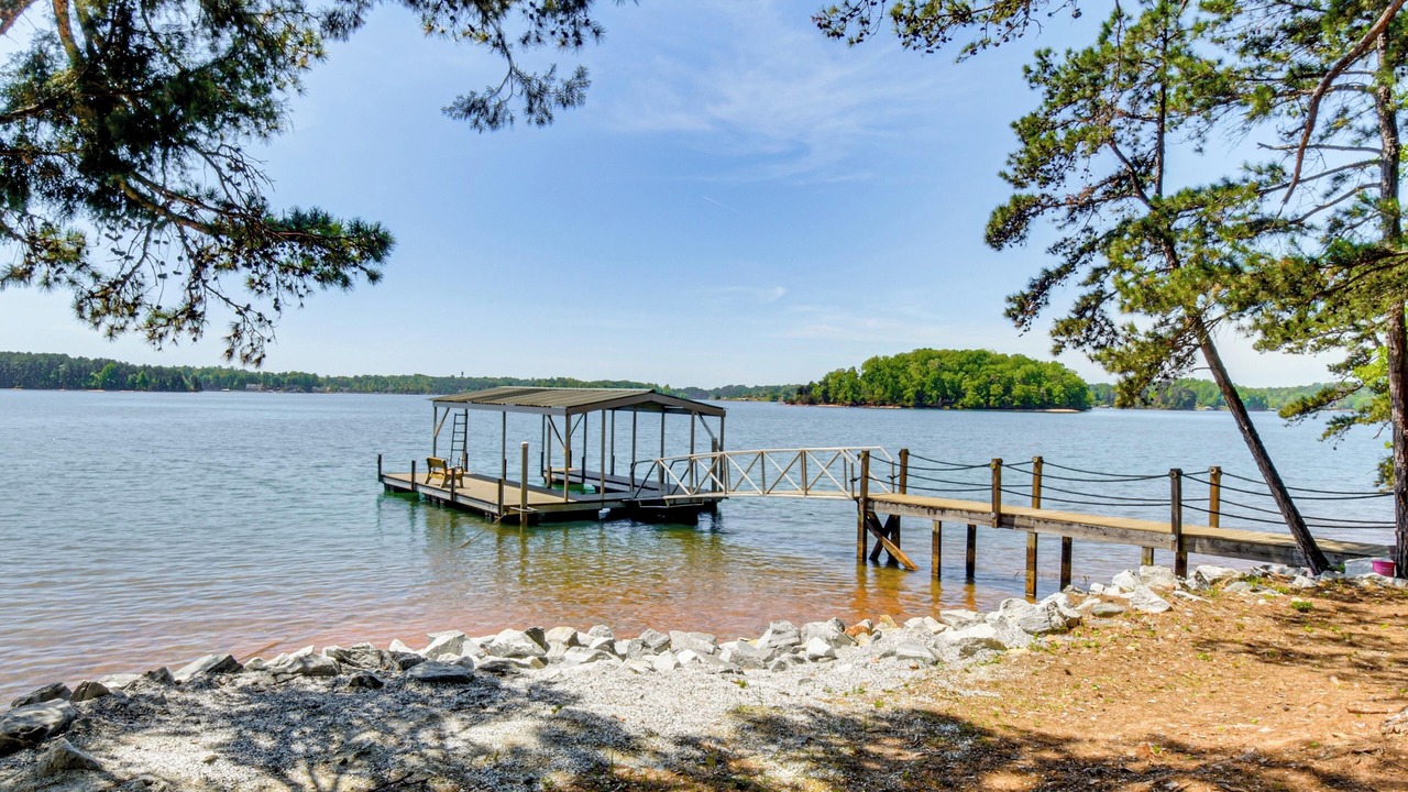Photo of Outdoor in Seneca