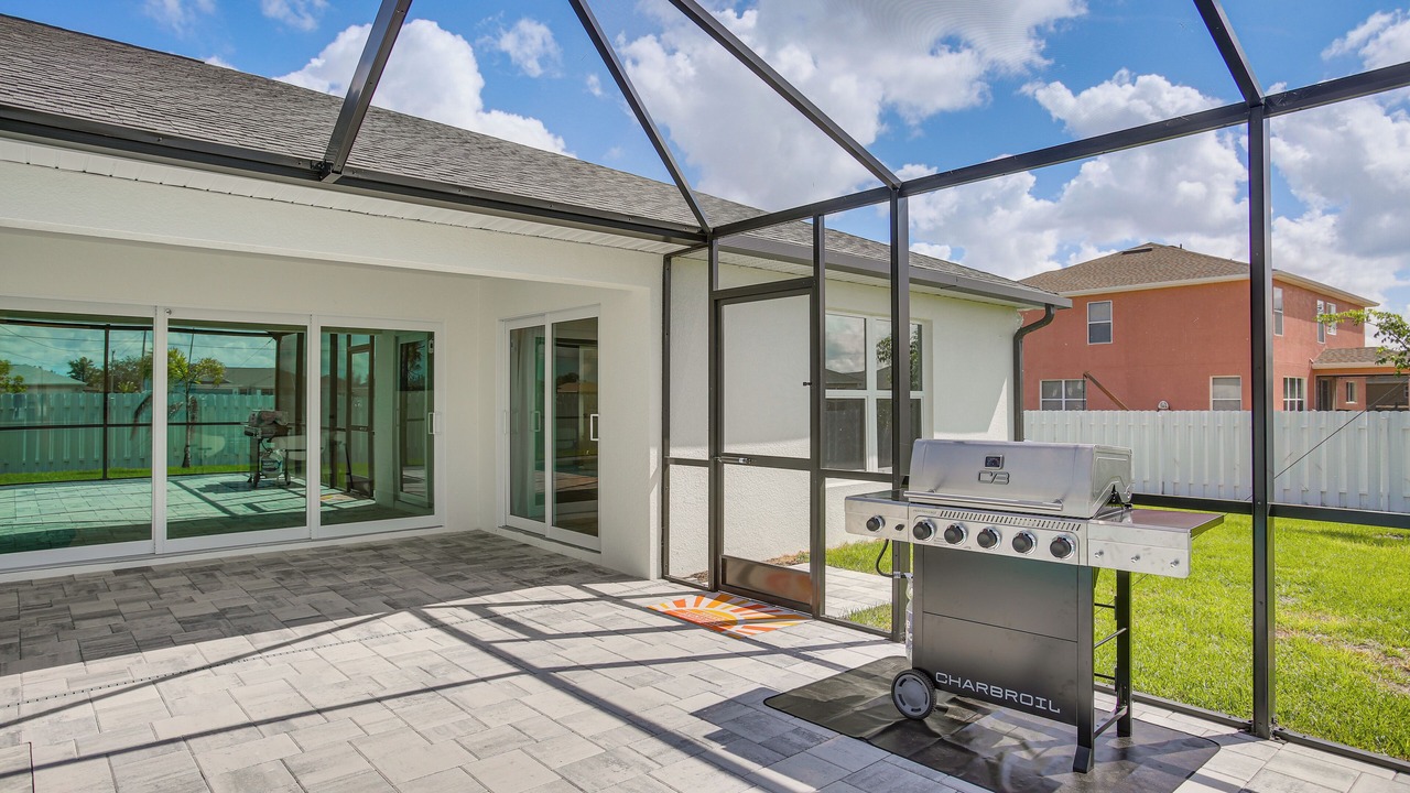 Photo of Patio Balcony in Mariner