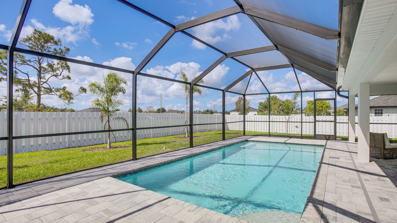 Photo of Outdoor in Mariner