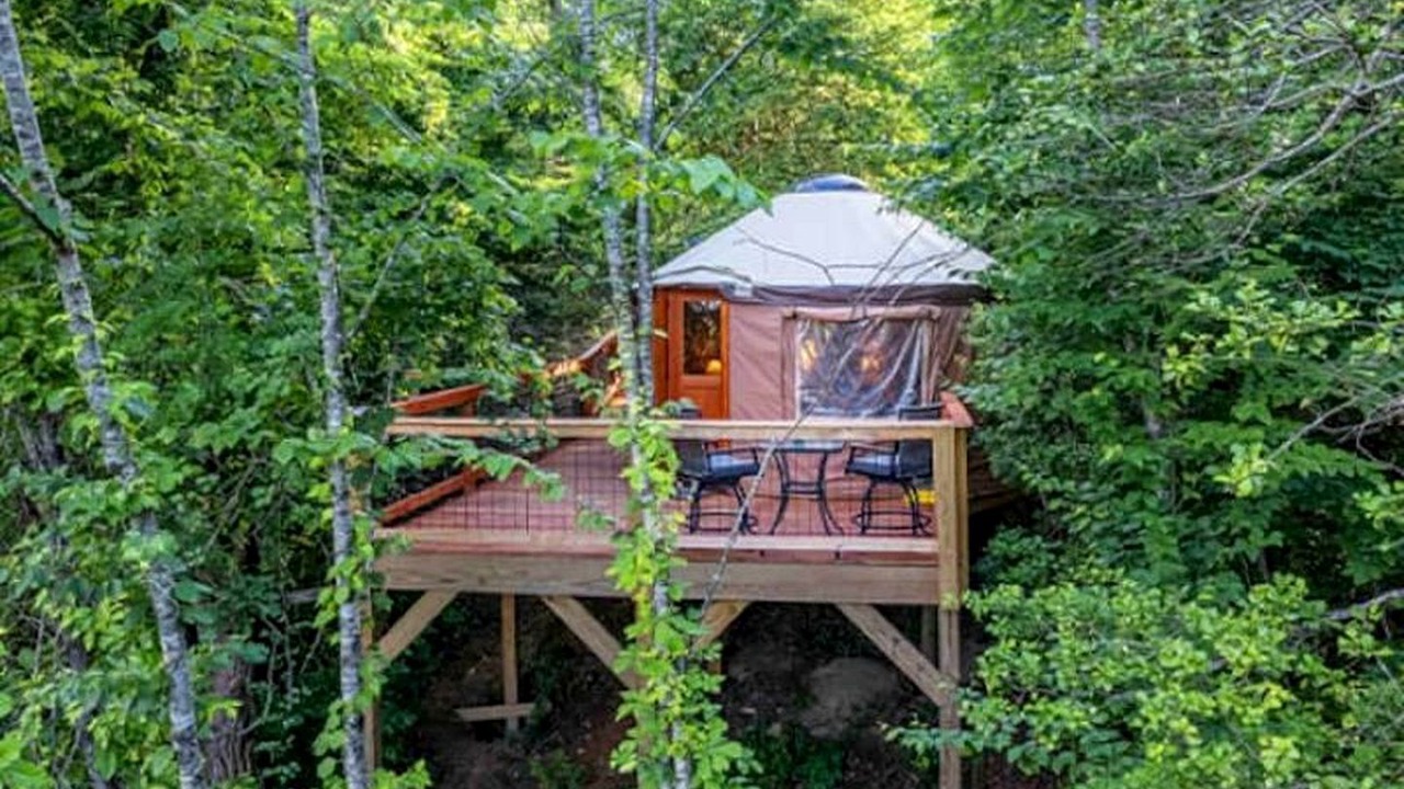 Photo of Patio Balcony in Cullowhee