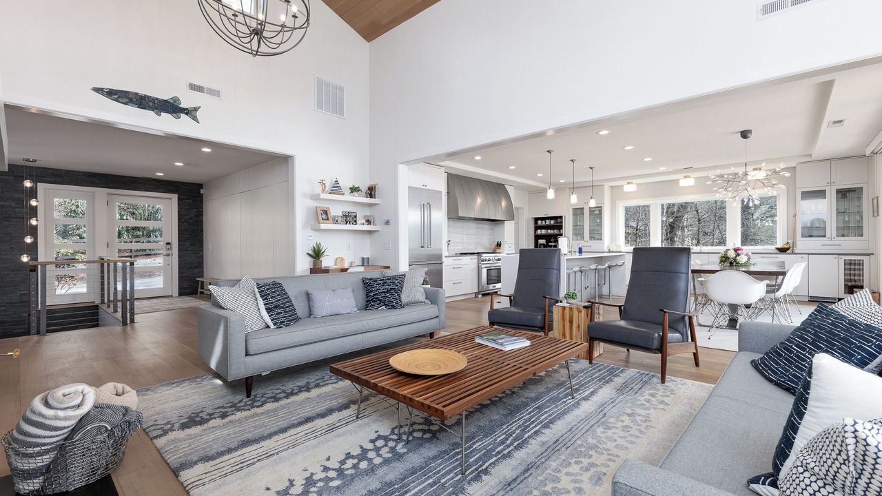 Photo of Livingroom in Cullowhee