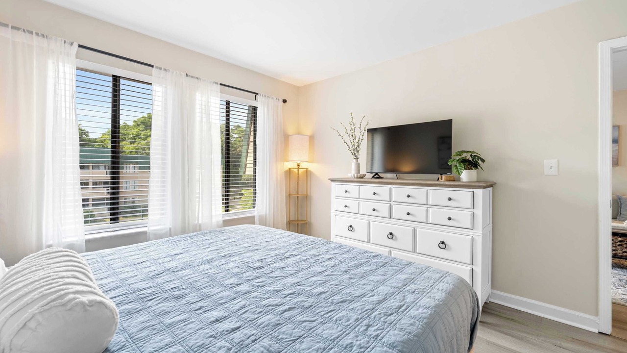 Photo of Bedroom in Palmetto Dunes