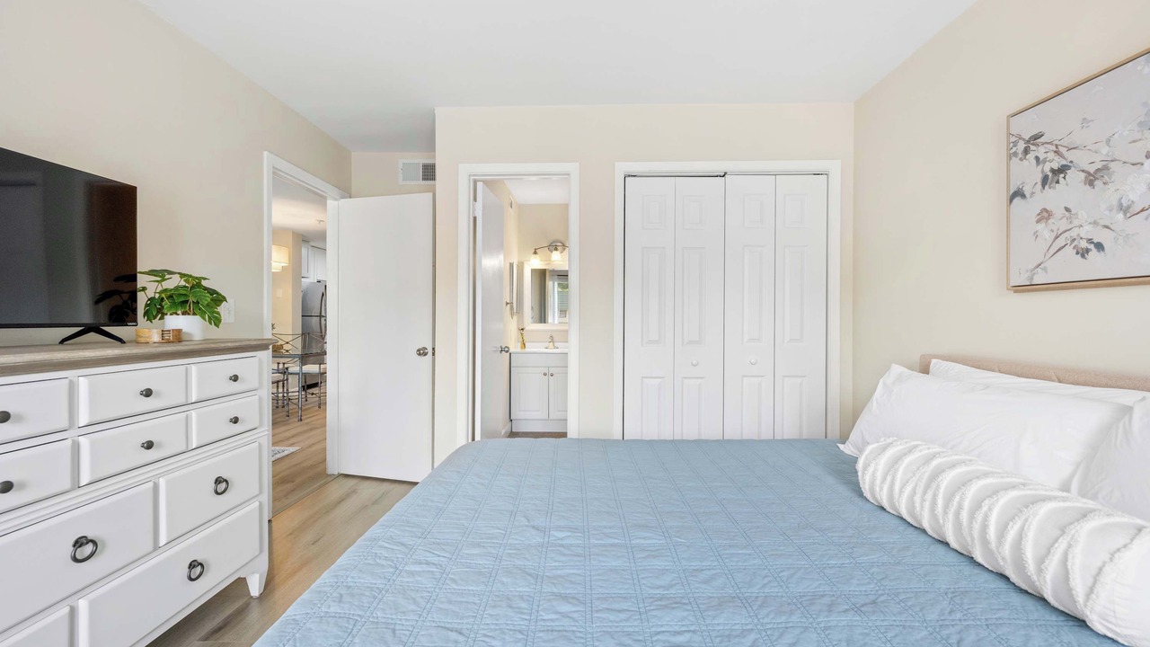 Photo of Bedroom in Palmetto Dunes