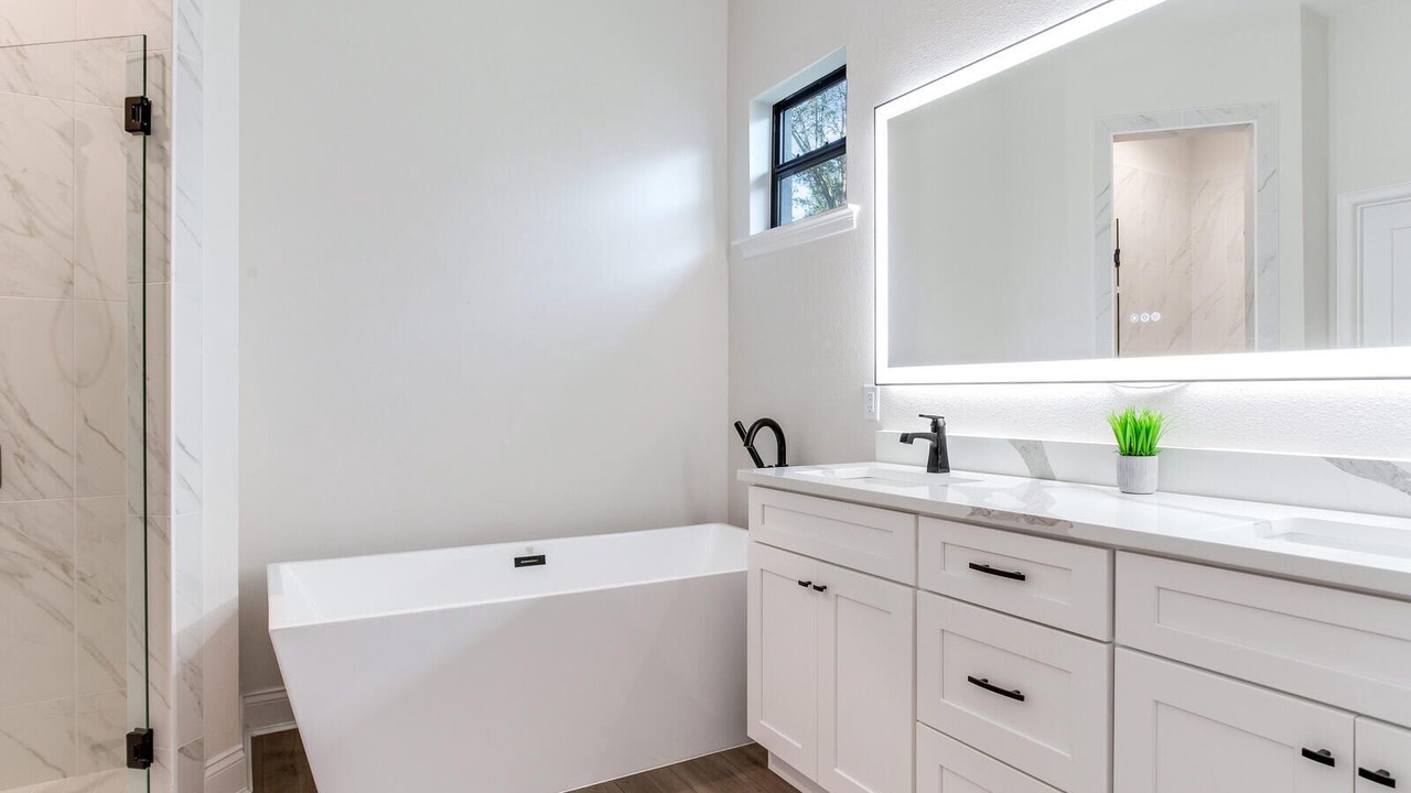 Photo of Bathroom in Fish Hawk