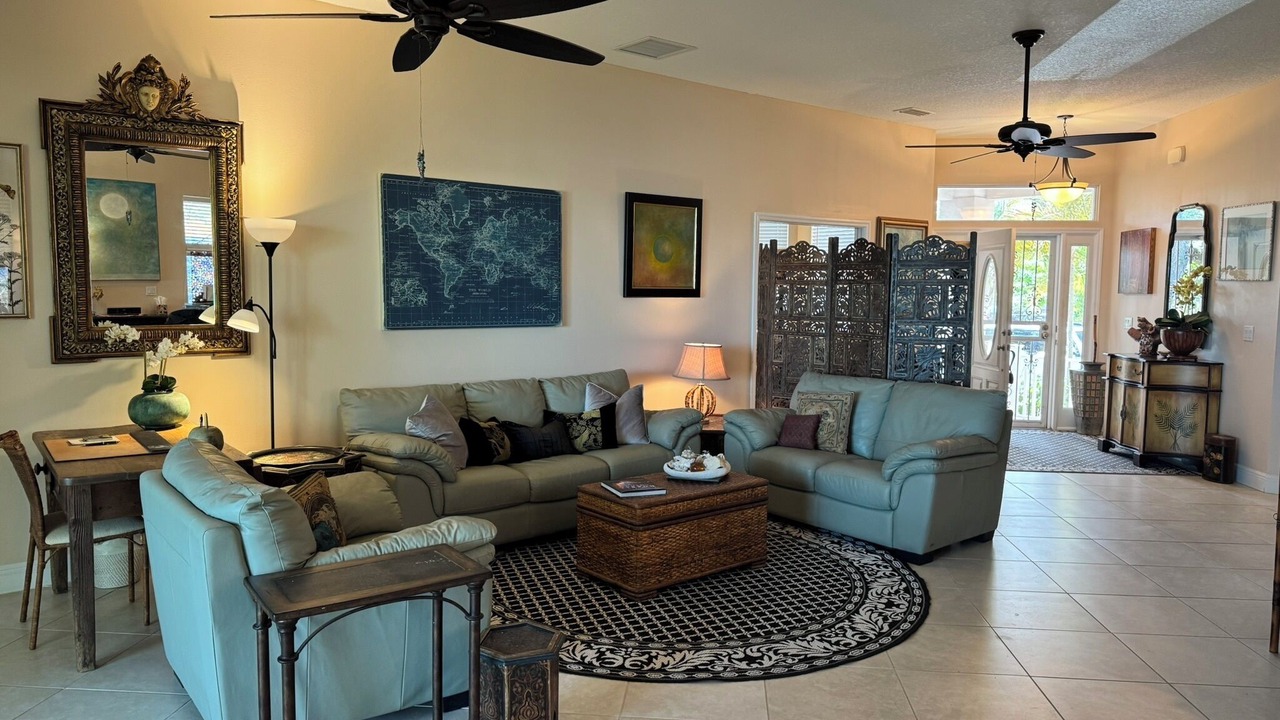 Photo of Livingroom in Sebastian