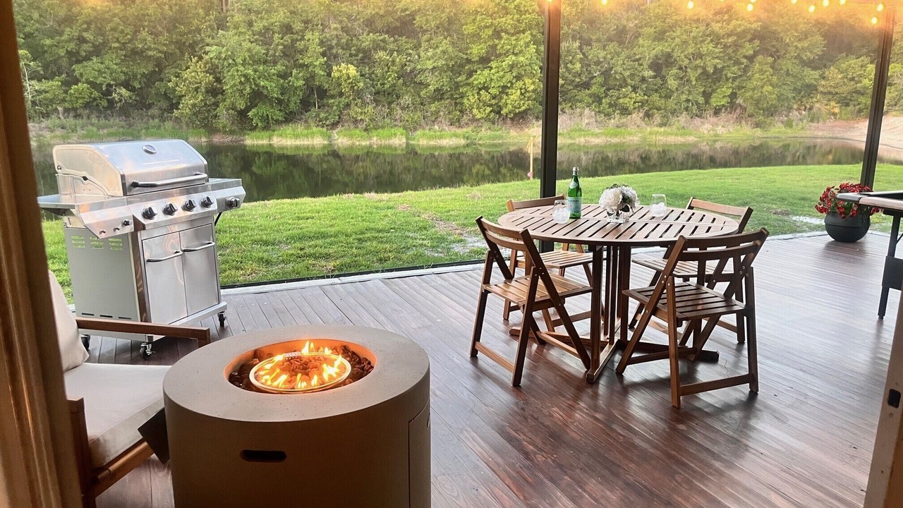 Photo of Outdoor in Meadow Pointe