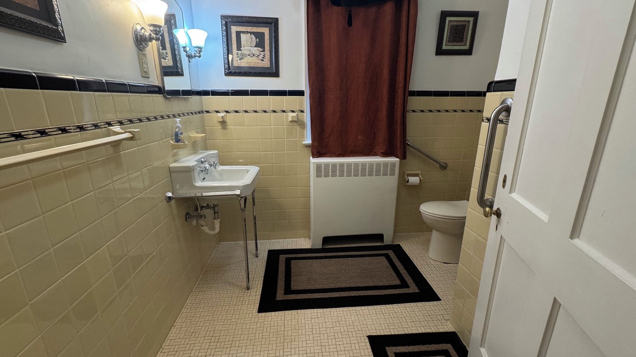 Photo of Bathroom in Wilson