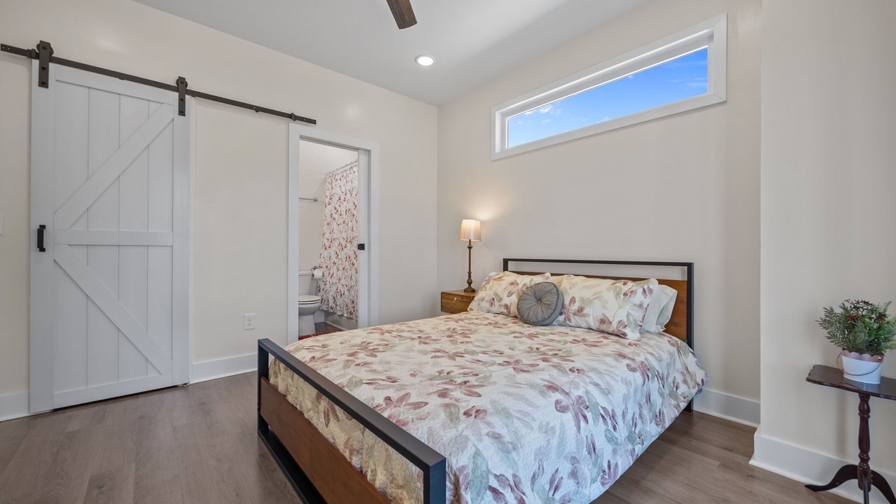 Photo of Bedroom in Downtown