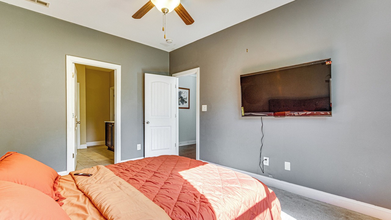 Photo of Bedroom in Knightdale